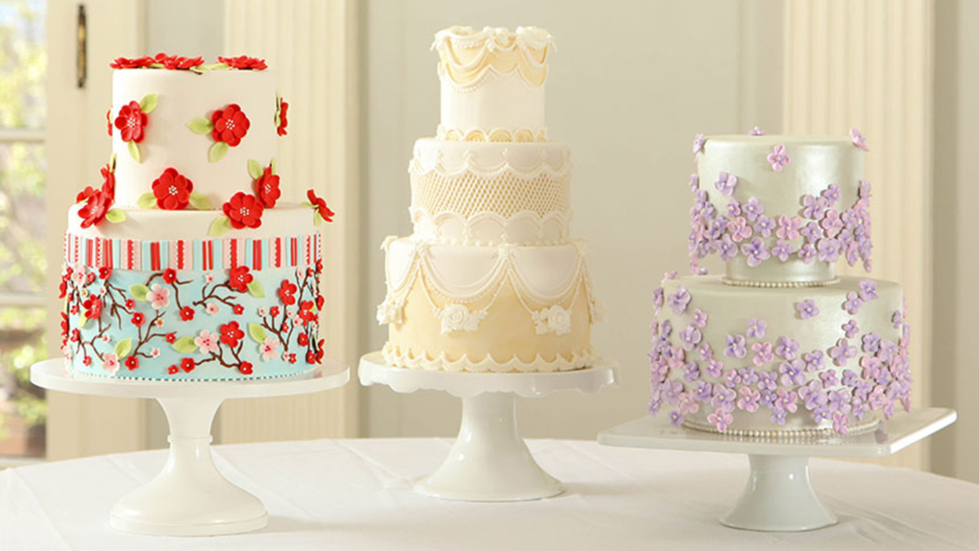 Wedding cakes decorated with flowers