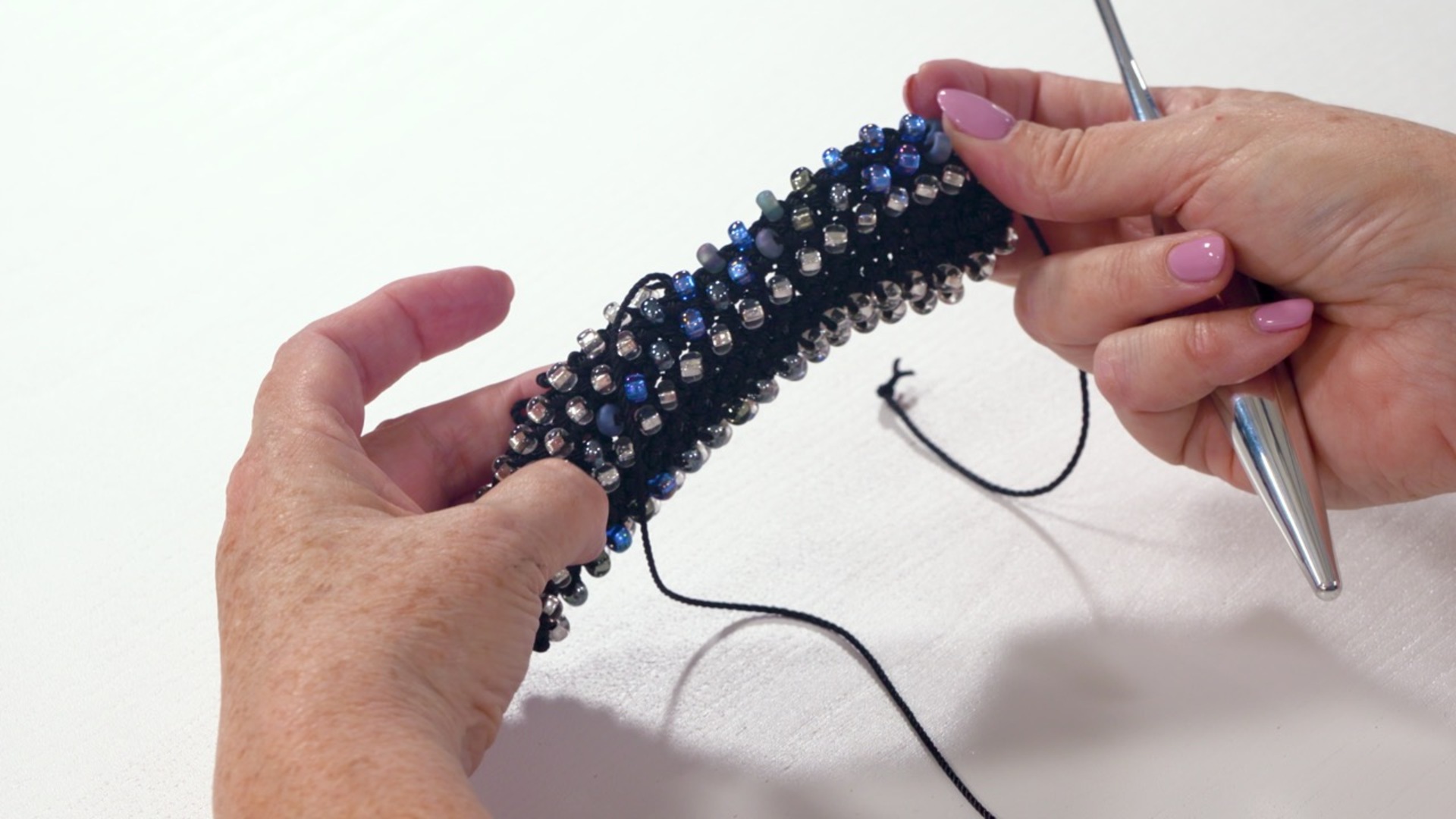Session 5: Working in The Round For Jewelry Bracelets Or Bags