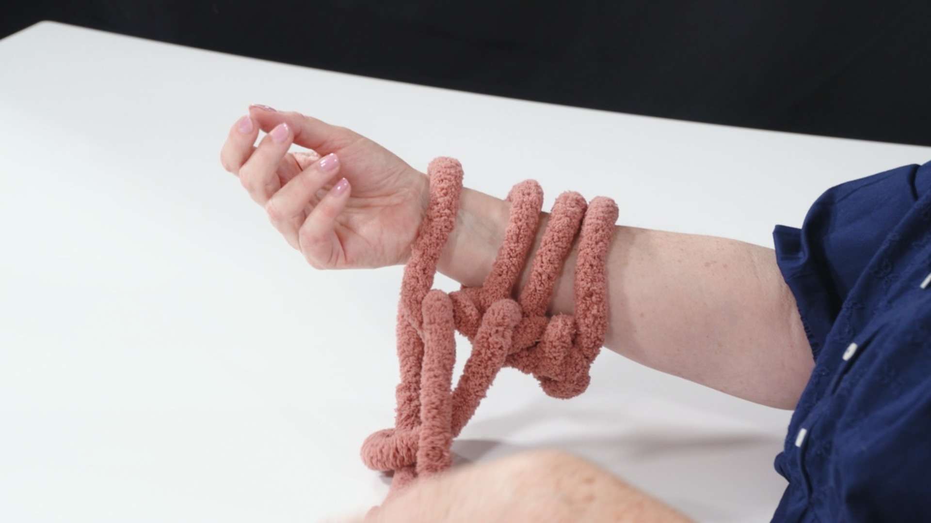 Arm Knitting Cast-On