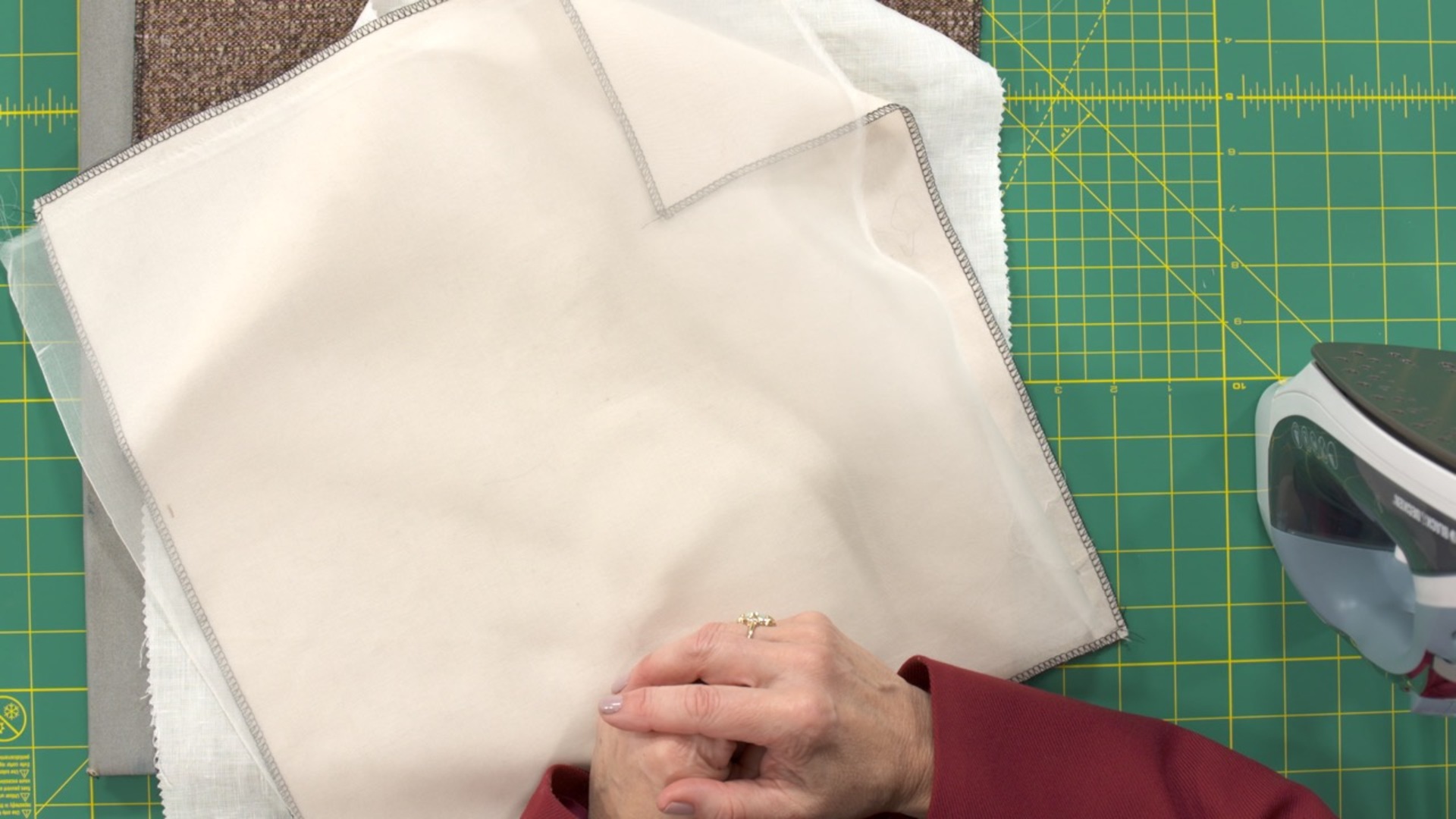 Spray Bottle, Lint Roller, Press Cloths