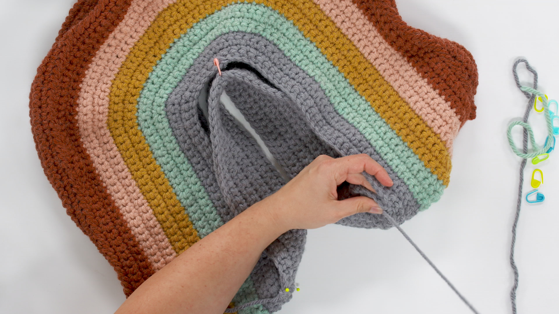 Session 6: Assembling the Rainbow Pillow